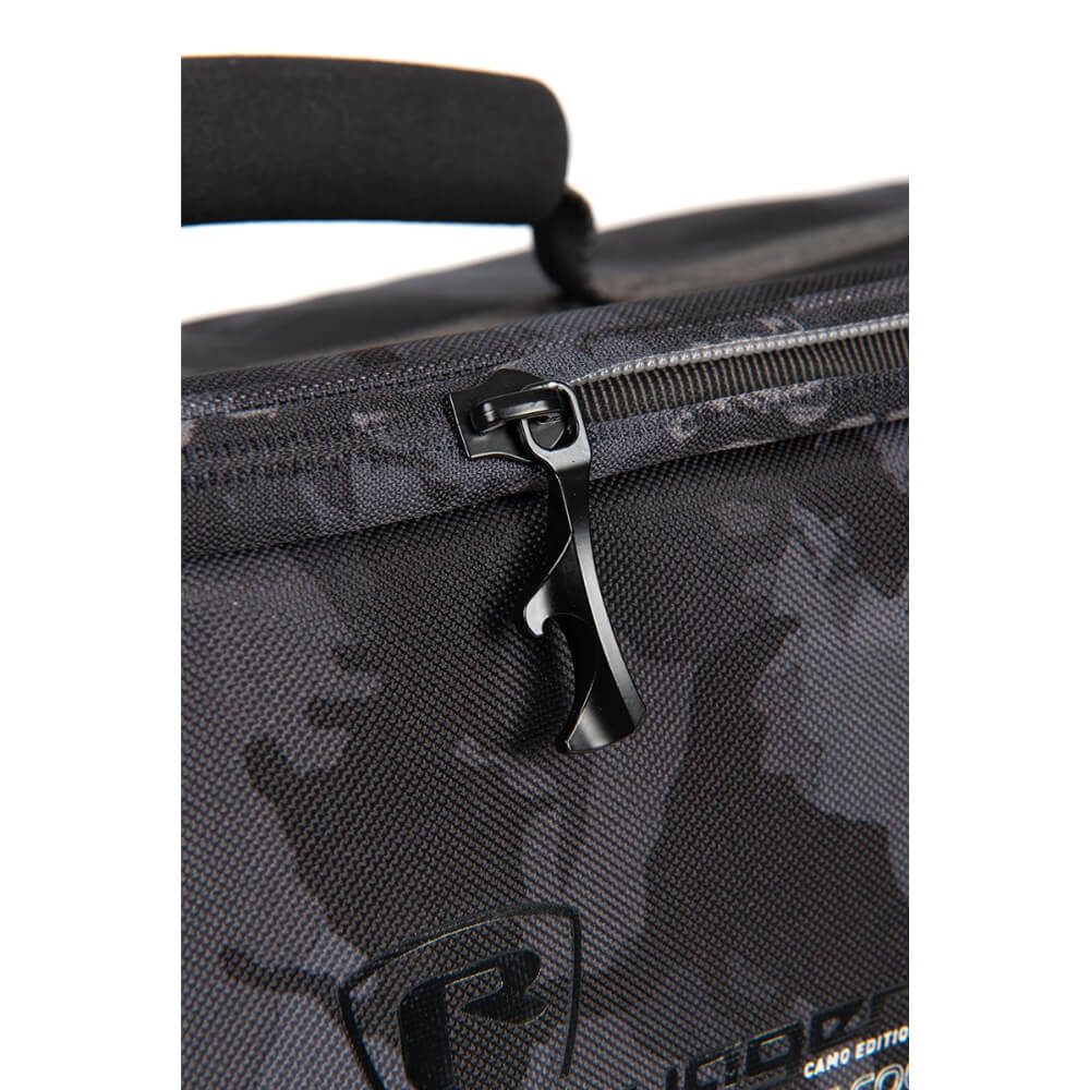 Fox Rage Voyager Camo Compact Boat Cooler sur brochetperche.fr