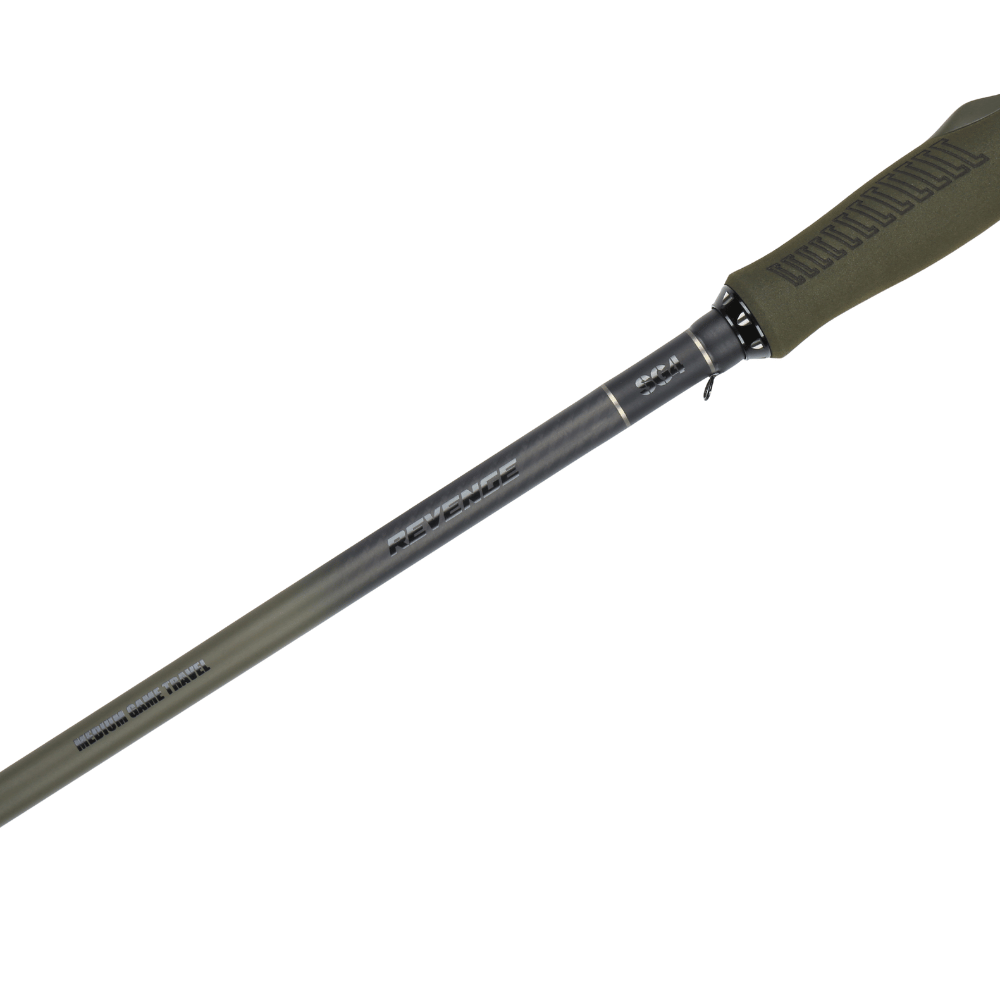 Savage Gear Revenge SG4 Medium Game Travel 2nd Gen sur brochetperche.fr