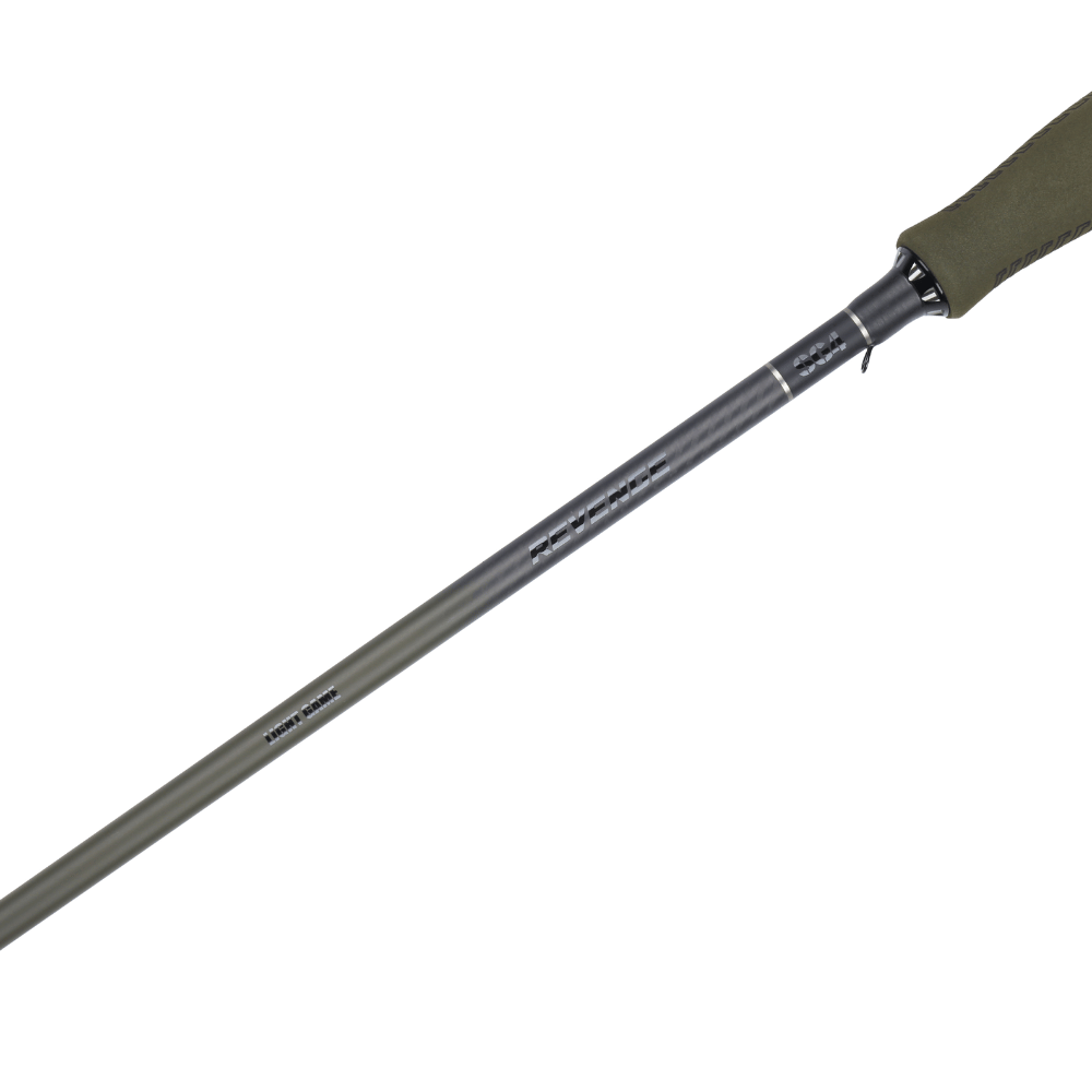 Savage Gear Revenge SG4 Light Game 2nd Gen sur brochetperche.fr